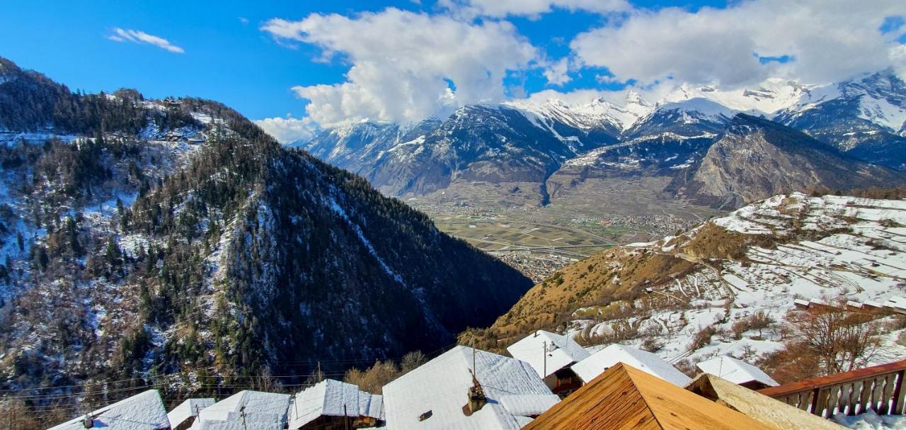 Auberge Le Mont-Gele Iserables Kültér fotó